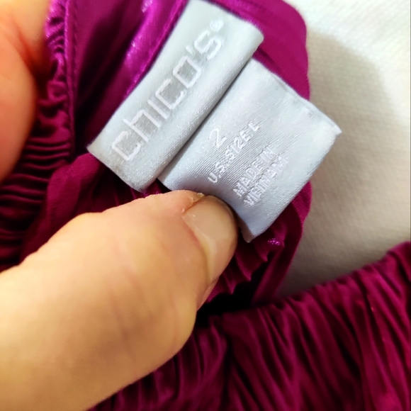 Chicos Ribbed Pleated Chiffon Long Sleeve Blouse Size 2 chic  flare - Picture 5 of 5